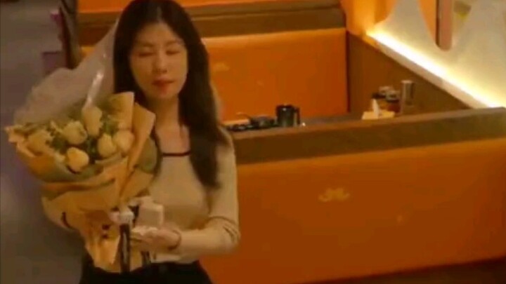 《三体》在科幻作品类排名再降一名