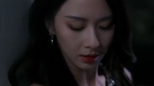 Di hari nikah, aku malah menikahi paman CEO tunanganku,Kupikir kontrak