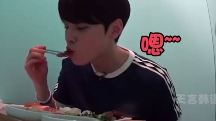 พวกคุณเป็นนักแสดงตลกที่หน้าตาดีทุกคนเลย!