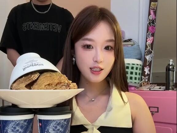 آه، اليوم ممنوع إنقاص الوزن مرة أخرى.