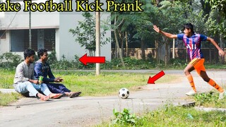 แกล้งเตะบอลปลอม !! เล่นตลกฟุตบอลที่น่ากลัว - ปฏิกิริยาที่ผิดพลาด (PART 2) ความสนุก 4 นาที