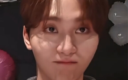 Seungkwan was surprised by the price of the orange bear cake 🥹…