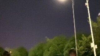 Nanning twins YY&LL quickly sang Modi's new song PINK VENOM. Sisters, dance for me! ! It's so good t