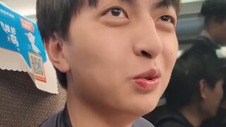 Does the little volleyball have such a beautiful postcard?