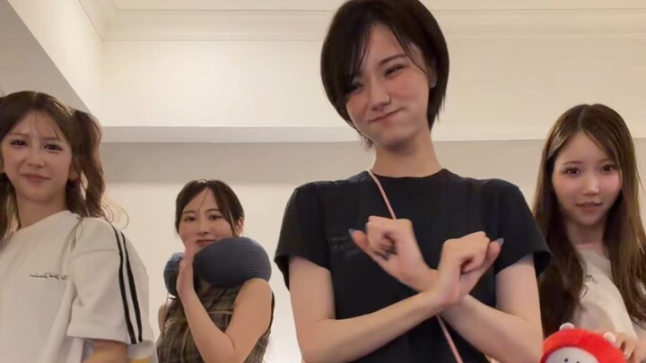 Hoạt hình tính lương tan ca của Miyashita, Nanami, Rikka và Mita