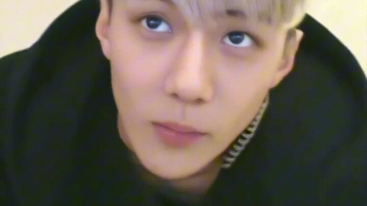 Bro, he’s not handsome, but he’s never been ugly #WooSeHun