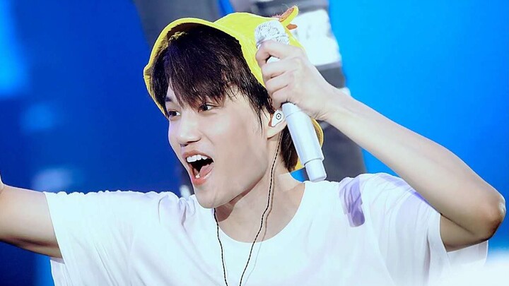 【Tuyển tập nhõng nhẽo của Kim Jongin】Gấu con biết nũng nịu mới là số hưởng nhất