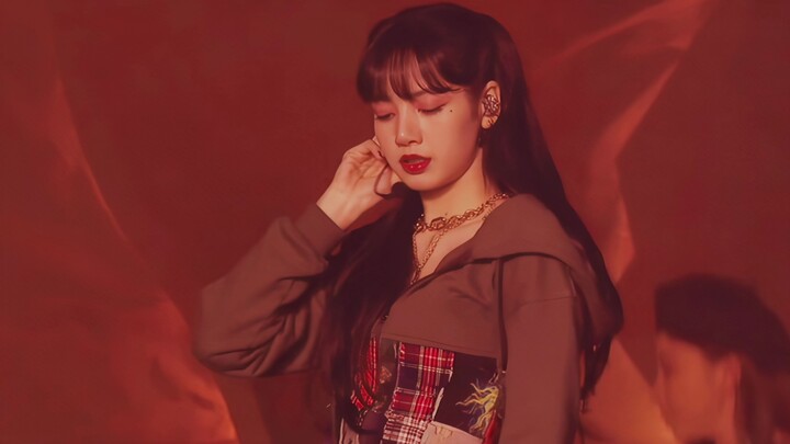 [4K Restoration] LISA Live Cam: “PLAYING WITH FIRE” from THE SHOW 2021 Concert — 4K Image Restoratio