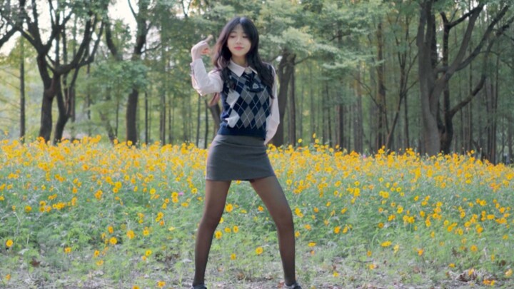 Who doesn't like Yu Shuxin's sweet dance?