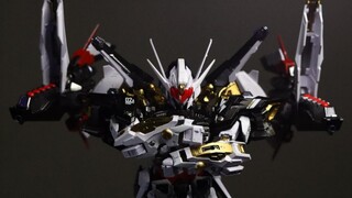 Guntur Sesat Emas? Ketakutan yang luar biasa! Warna Ultimate Nova Thunder Tak Terbatas (1)