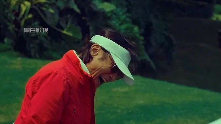 Lương Gia Huy vào vai kẻ bắt cóc, quả thật ngang ngược tột độ, vừa mở miệng đã đòi 10 mấy “mục tiêu 