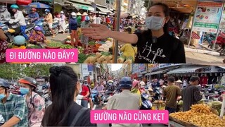 Chợ Tết phường 2, phường 4 ở Cà Mau 29, 30 Tết "chen chân không lọt" Bà con đi chợ mua sắm quá đông!