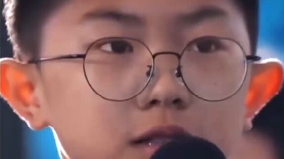 Fake Lecture Meets Real Questions