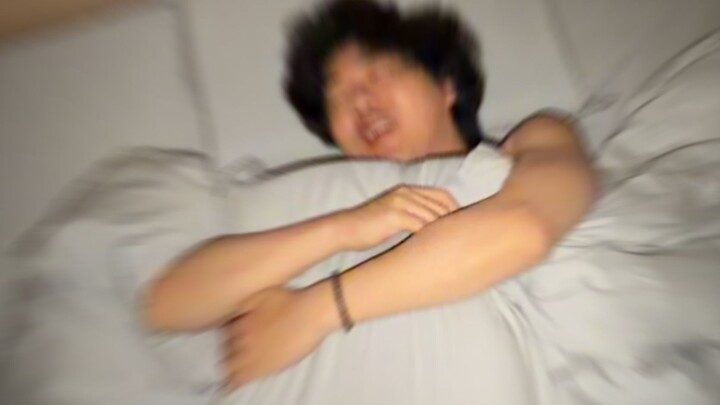 Satu-satunya cara untuk merayakan pergantian tahun dengannya 😭