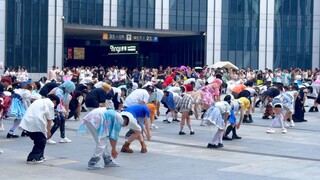 跳这么齐需要排练几次？