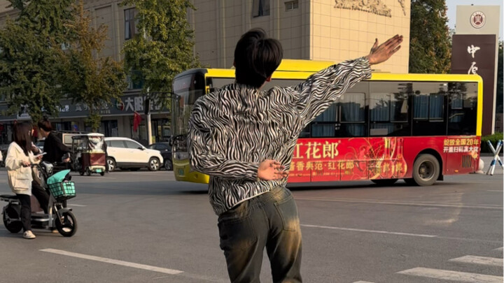 ได้ยินมาว่าถ้านั่งรถเมล์แบบนี้จะสะดวกขึ้น