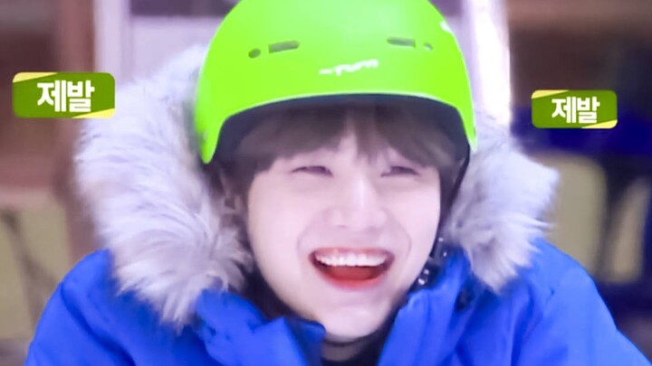 【مين يونغي】انتبهوا انتبهوا! هناك قط صغير يتجول في الأمام!