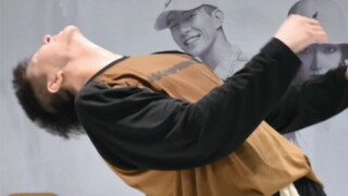 Choreography of "Rose Boy" - combined with the lyrics, it is probably the most impactful version you