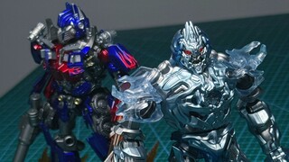 Bukan hanya perubahan warna! Bersenang-senang bermain Setelan Es Bruko Optimus Prime Megatron EX