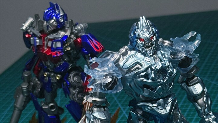 Bukan hanya perubahan warna! Bersenang-senang bermain Setelan Es Bruko Optimus Prime Megatron EX