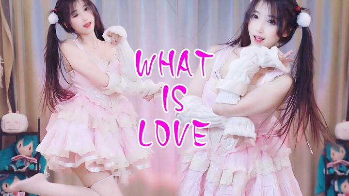 【王蔓蔓】谁不爱粉粉的双马尾？What is Love