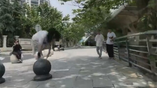 من يمارسون الرياضات المتطرفة ومن لا يمارسونها جميعًا صمتوا.