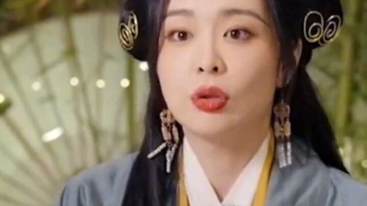 Hahaha, xin mọi người rồi, để chị xuất hiện nhiều hơn trên các chương trình tạp kỹ đi! Tôi thừa nhận