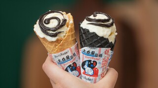 In just 2 minutes, you can make your very own White Rabbit Creamy Candy ice cream—take one lick and 