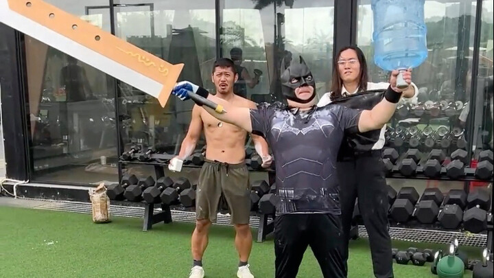 黑熊主将VS蝙蝠侠牛哥（2）