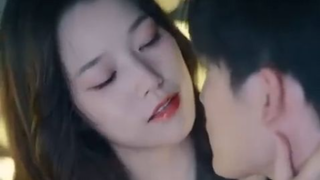 Dulu dia mengejekku, tapi sekarang dia hanya bisa memohon belas kasihan