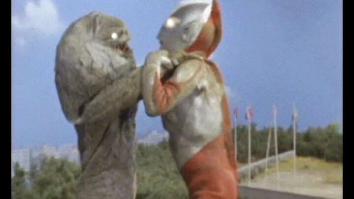 ウルトラマン第23話:故郷は地球 Ultraman Episode 23:My Home Is Earth