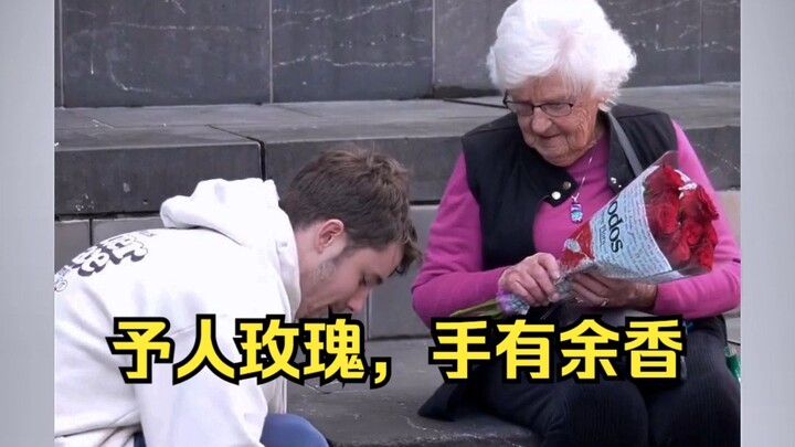 [English] Give someone a rose, and your hand will retain its fragrance. Did you smile today?