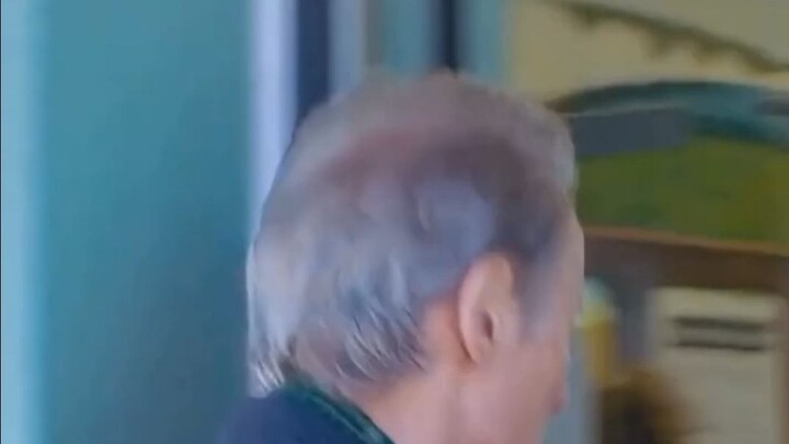 อะไรทำให้เขาหย่าร้างหลังแต่งงานมา 29 ปี?