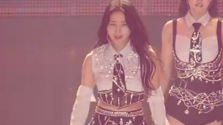 【Quay trực tiếp Park Ji-hyo】Hiện trường huấn luyện quân sự! Quay trực tiếp concert TWICE - Go Hard