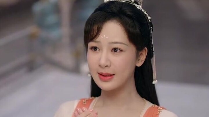 Behind the scenes of “Love Between Fairy and Devil”: The female lead role changed hands multiple tim