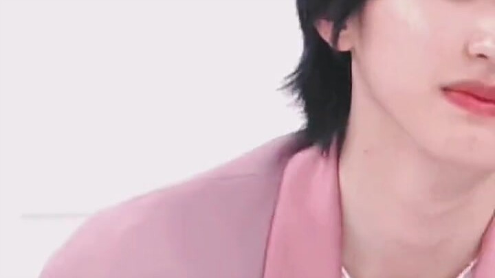 【Renri-shi】Ren Meguro: “Michieda is so beautiful that you can’t help but be mesmerized.”