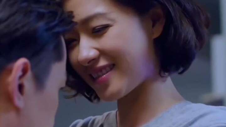 Sister Wan Qian's sitting arms are too crisp! (Why is it always Hu Ge???)