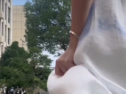 กระโปรงที่เพื่อนร่วมห้องย้อมเอง