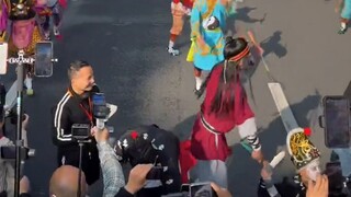 The Chinese war dance Chaoshan Yingge is ready with the unique skill of Flying Shiqian, and the pass