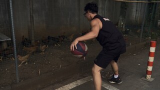 教我家哥哥打篮球