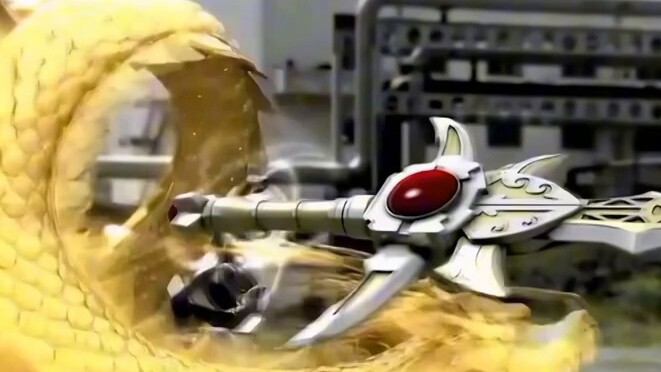 So sánh ba "Năm Thánh Phải Giết"