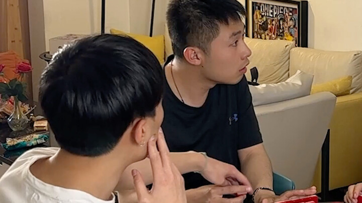 当我用能吃的麻将整蛊朋友