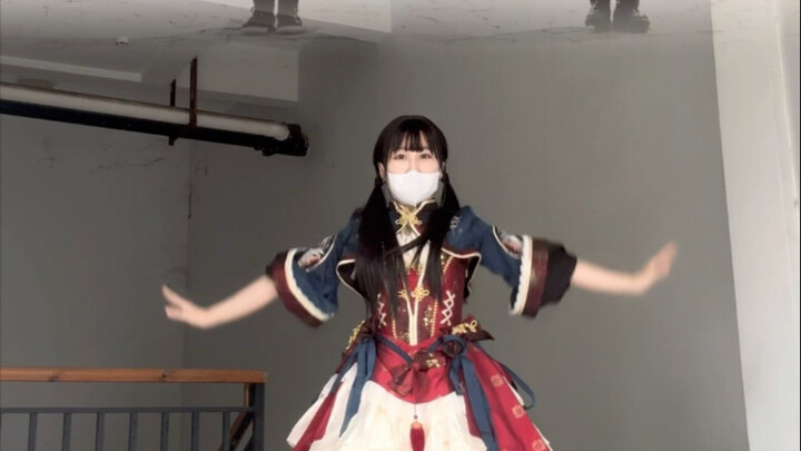 【آ تيان بيو تيان】رقصة لا غنى عنها كل عام! عبقرية التأقلم مع التيار!