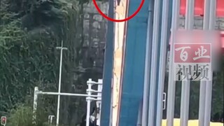The man jumped into the river to commit suicide in a state of emotional turmoil. He was rescued by f