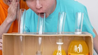 Ulasan yang menyenangkan, Dali mengobati ketidakbahagiaan.