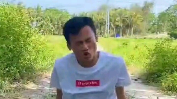 ada yang tampar orang