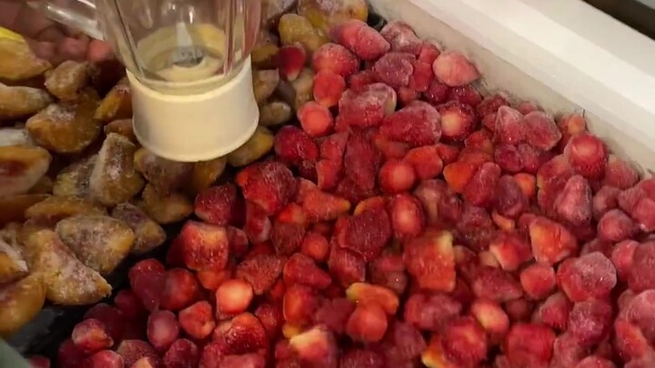 One bite and it’s a calorie bomb!