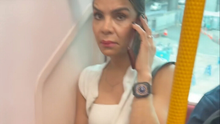 حادثة التحدث بالهاتف في قطار اليابان