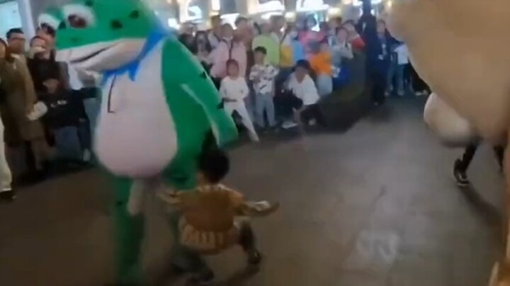 Ếch Ếch tình cờ gặp kẻ phá bĩnh! Trứng gặp nguy, mau quay về!!