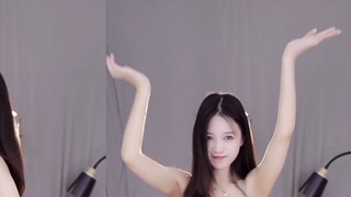คุณเคยเห็นเอเลี่ยนผิวสีเหลืองสวมถุงน่องสีดำบ้างไหม?